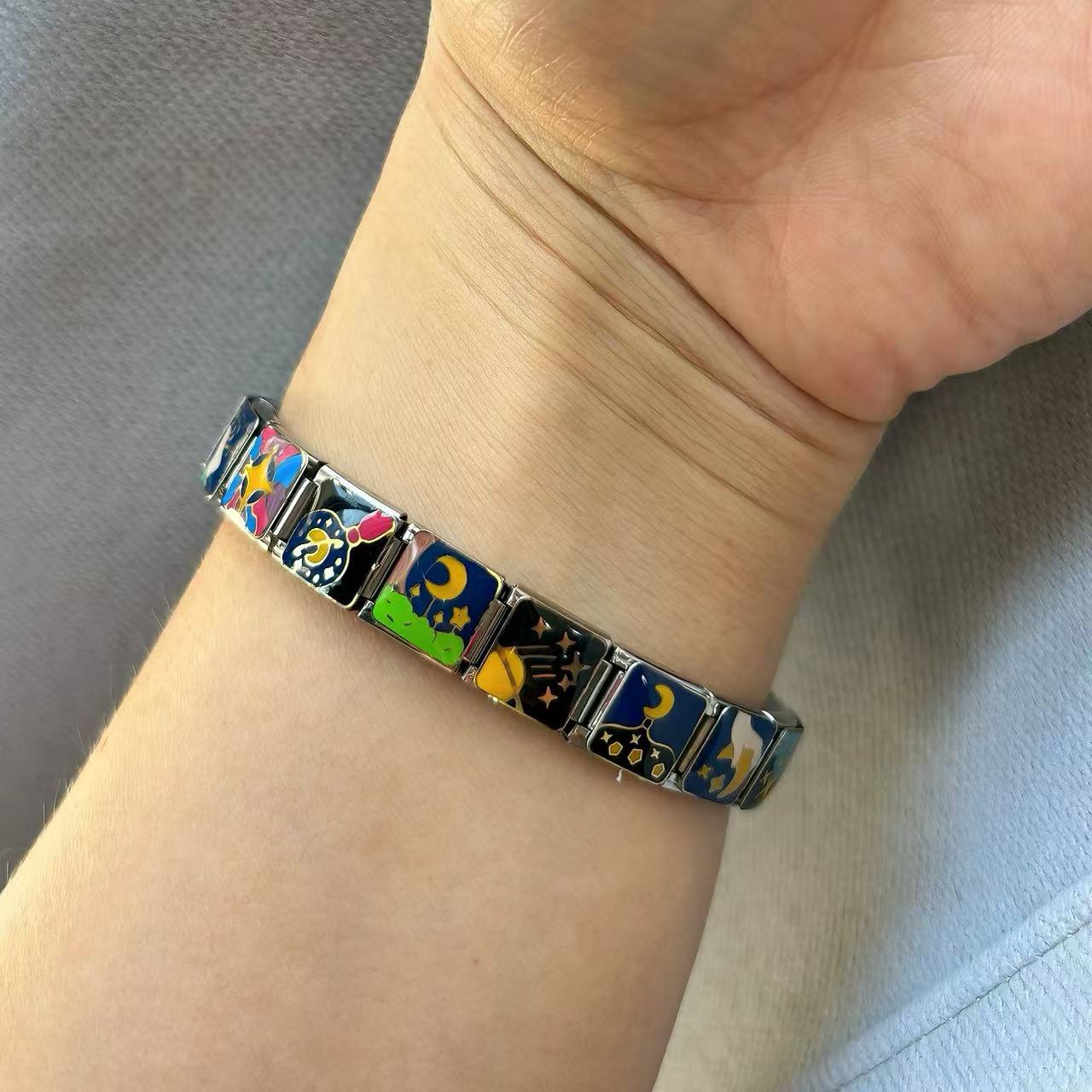 Wholesale Titanium Steel Electroplated Cartoon Bracelet Fashion Accessory Boutique Resale