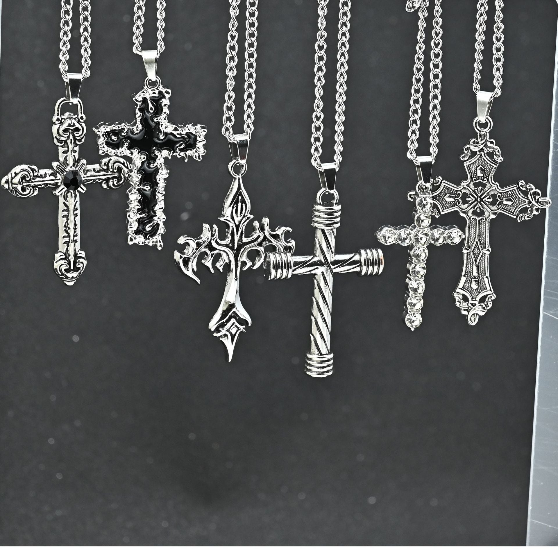 Wholesale Hip Hop Street Style Alloy Cross Pendant Necklace Fashion Accessory For Gift And Boutique Resale