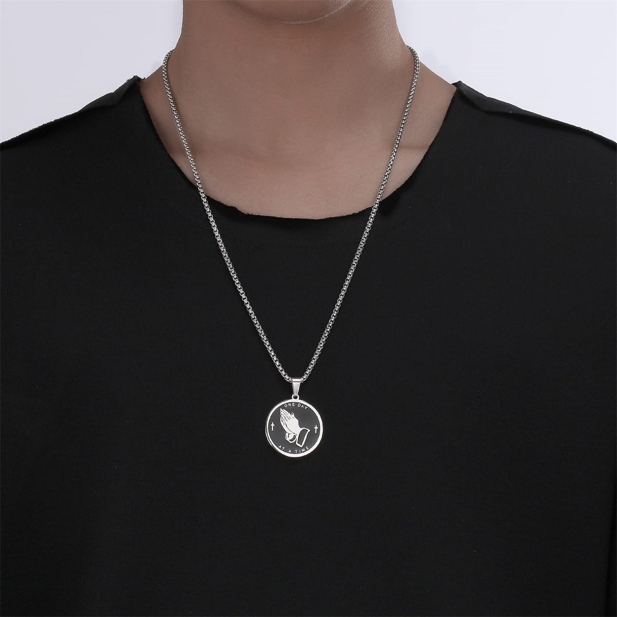 Wholesale Stainless Steel Pendant Round Brand Pendant  Necklace