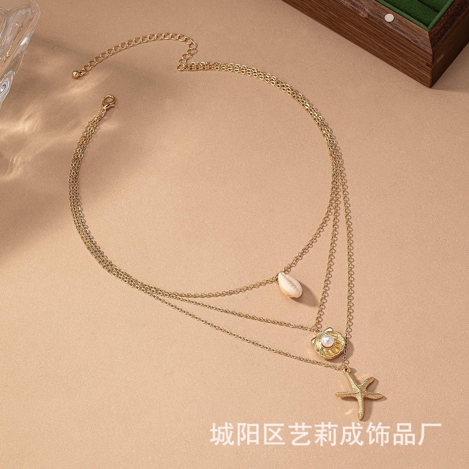 Wholesale Starfish Shell Pendant Necklace Women Beach Vacation Style Fashion Jewelry Accessory Boutique Resale
