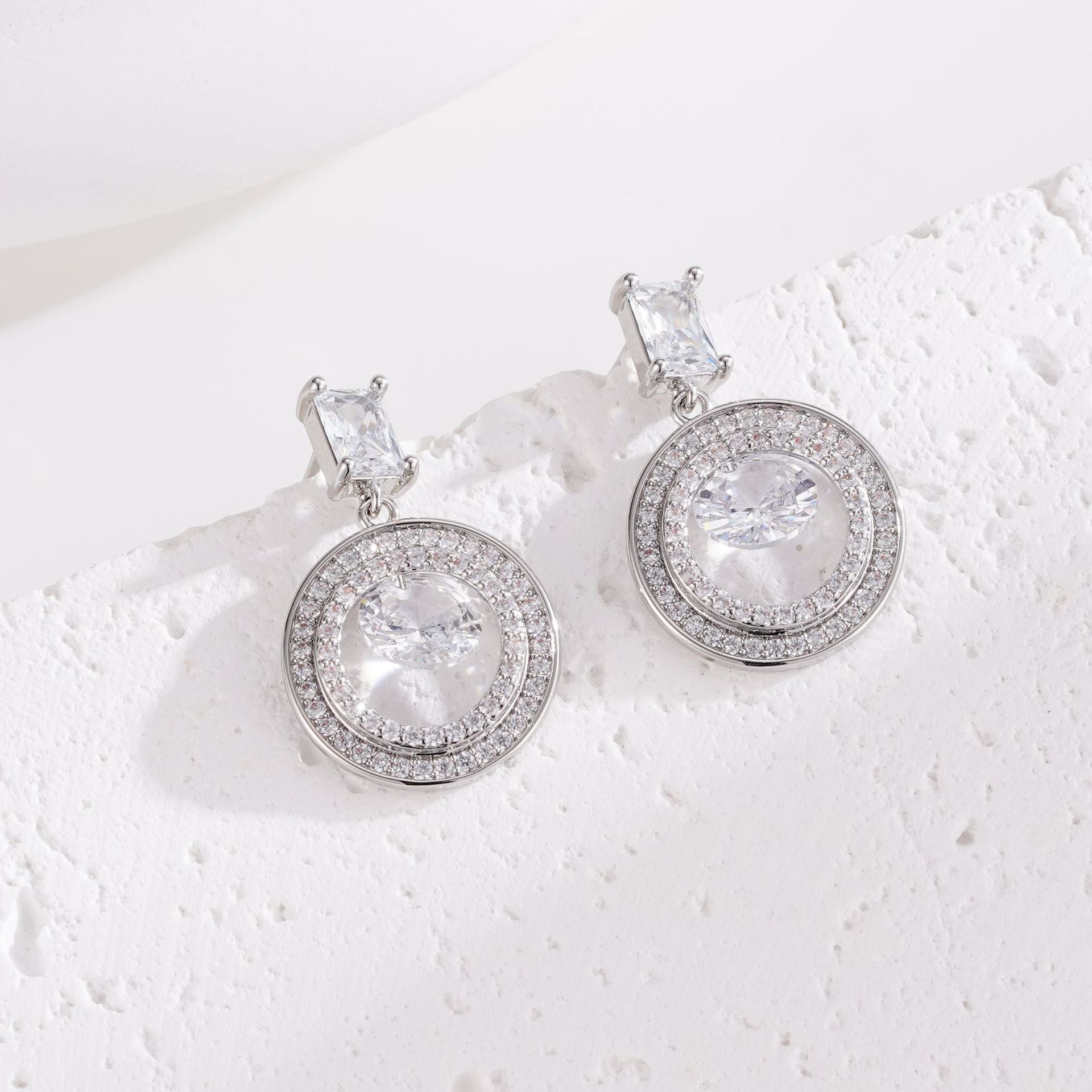 Wholesale  Micro-inlaid Zircon U-shaped Line Earrings
