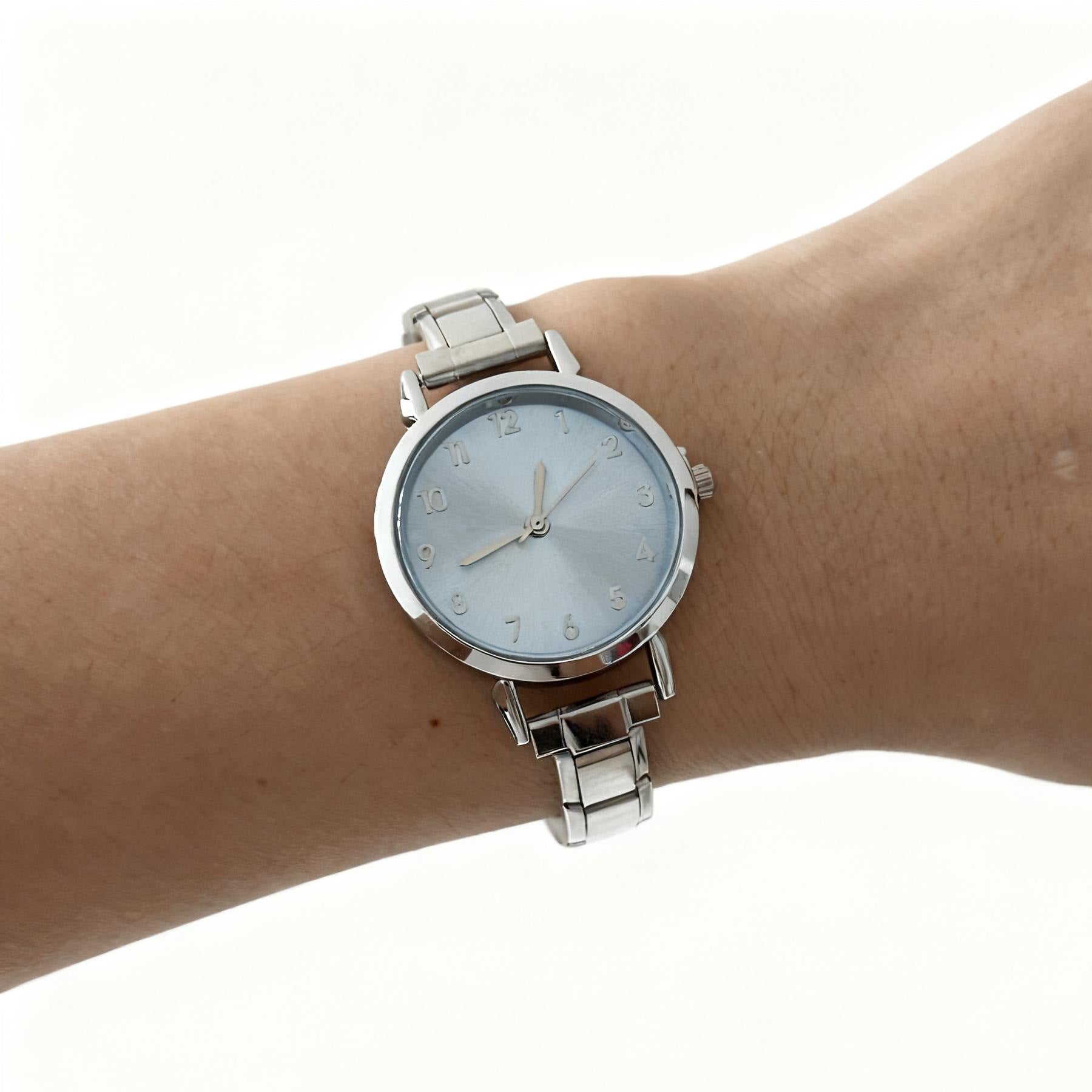 Wholesale  elegant steel strap wristwatch