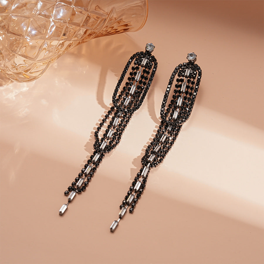 Wholesale Light luxury diamond oval tassel silver needle earrings