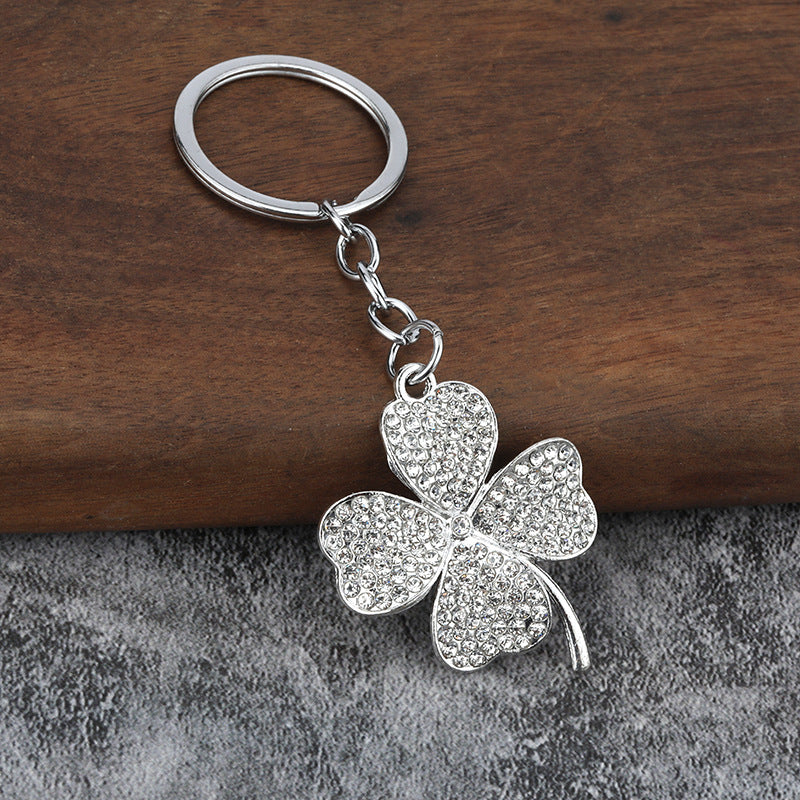 Wholesale Minimalist Lucky Four-Leaf Clover Keychain Zinc Alloy Diamond-Encrusted Fashion Accessory Gift