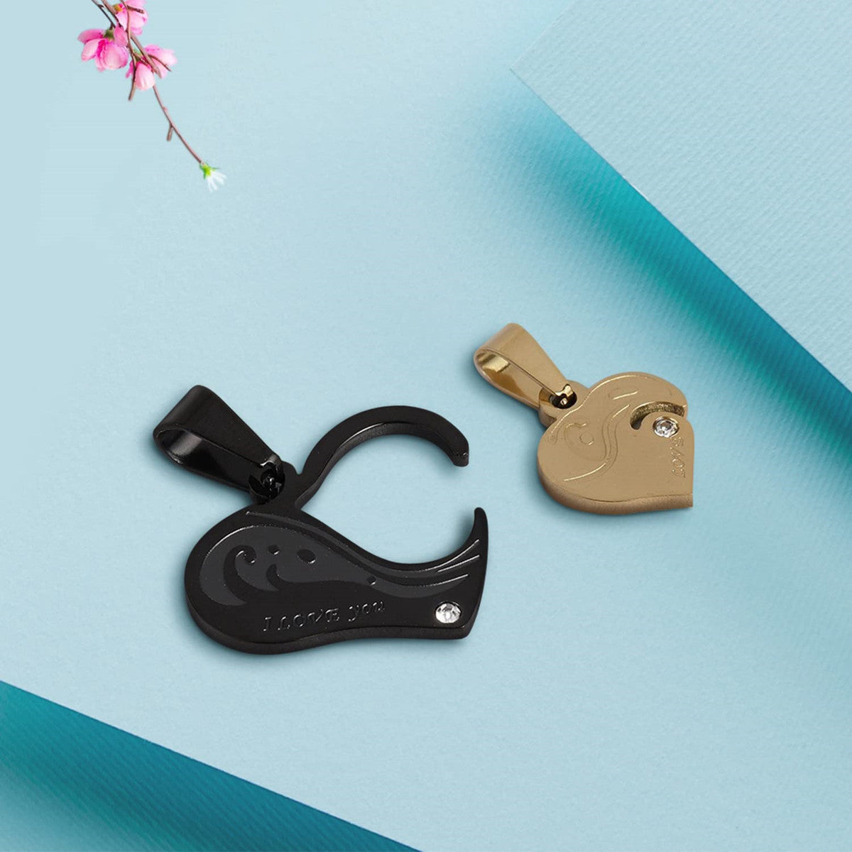 Wholesale stainless steel couple  heart shaped necklace