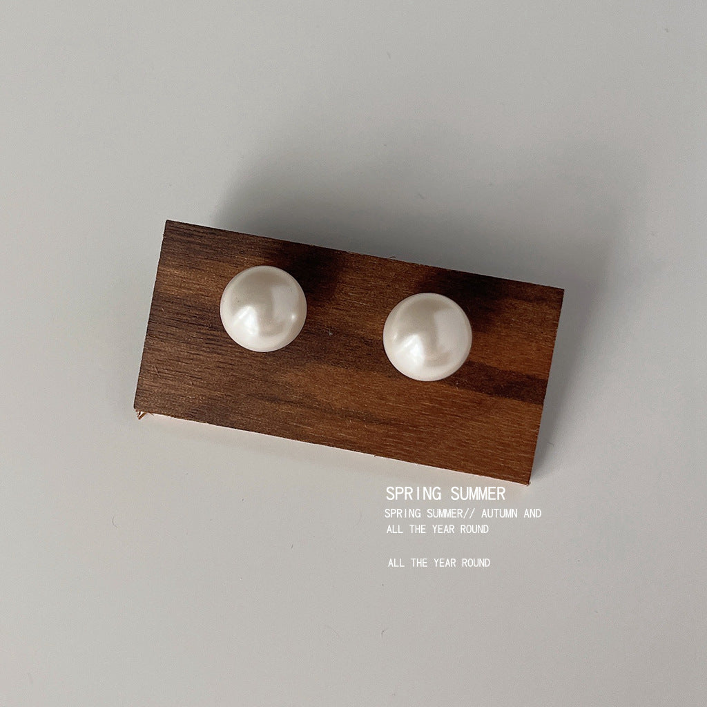 Wholesale  retro Pearl 925 silver pin earrings