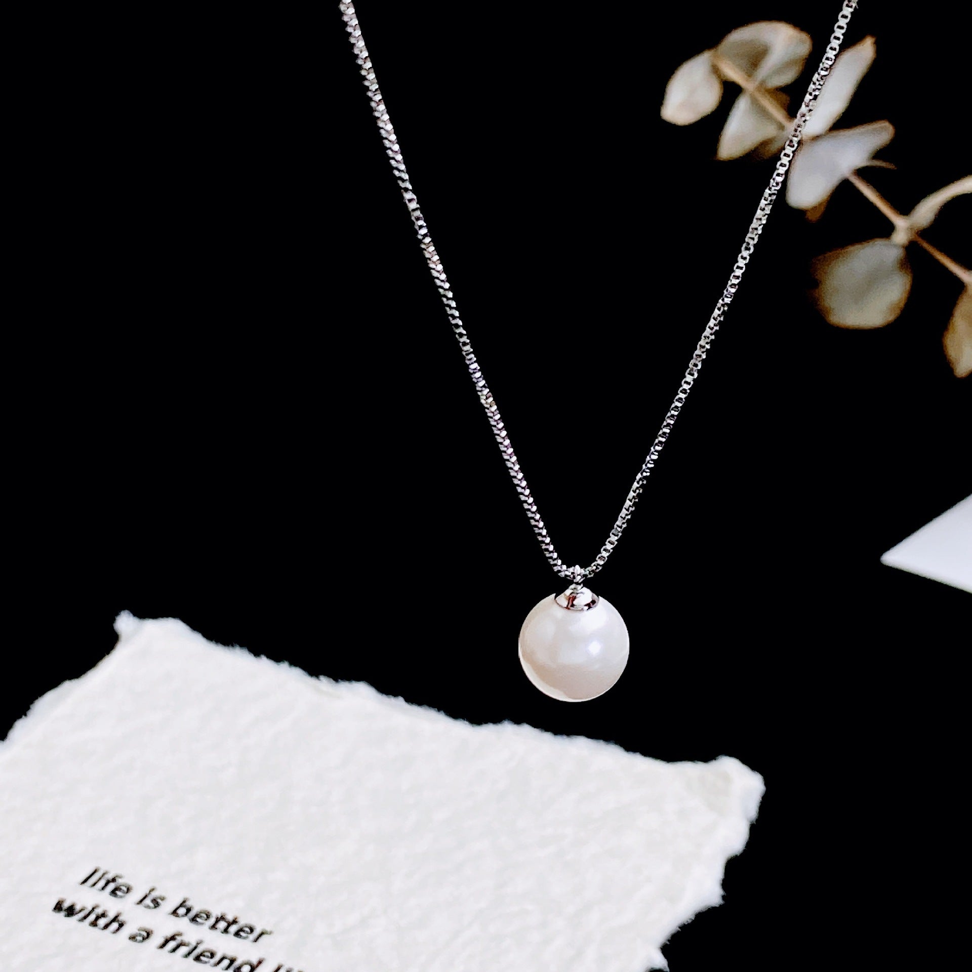 Wholesale Round Pearl Pendant Necklace