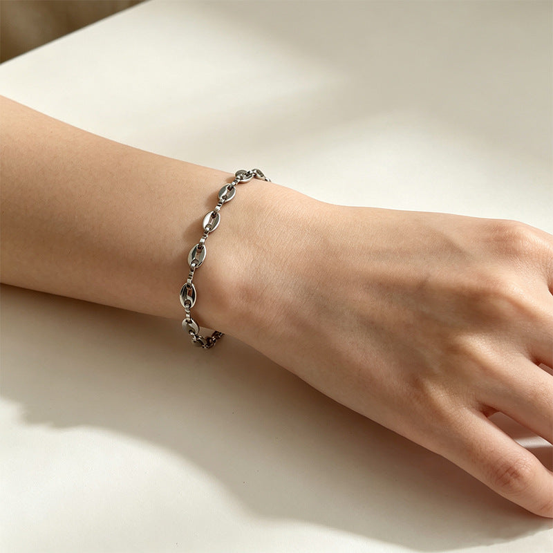 Wholesale Titanium Steel Pig Nose Coffee Bean Bracelet Silver Plated Unisex Boutique Resale Jewelry Accessory