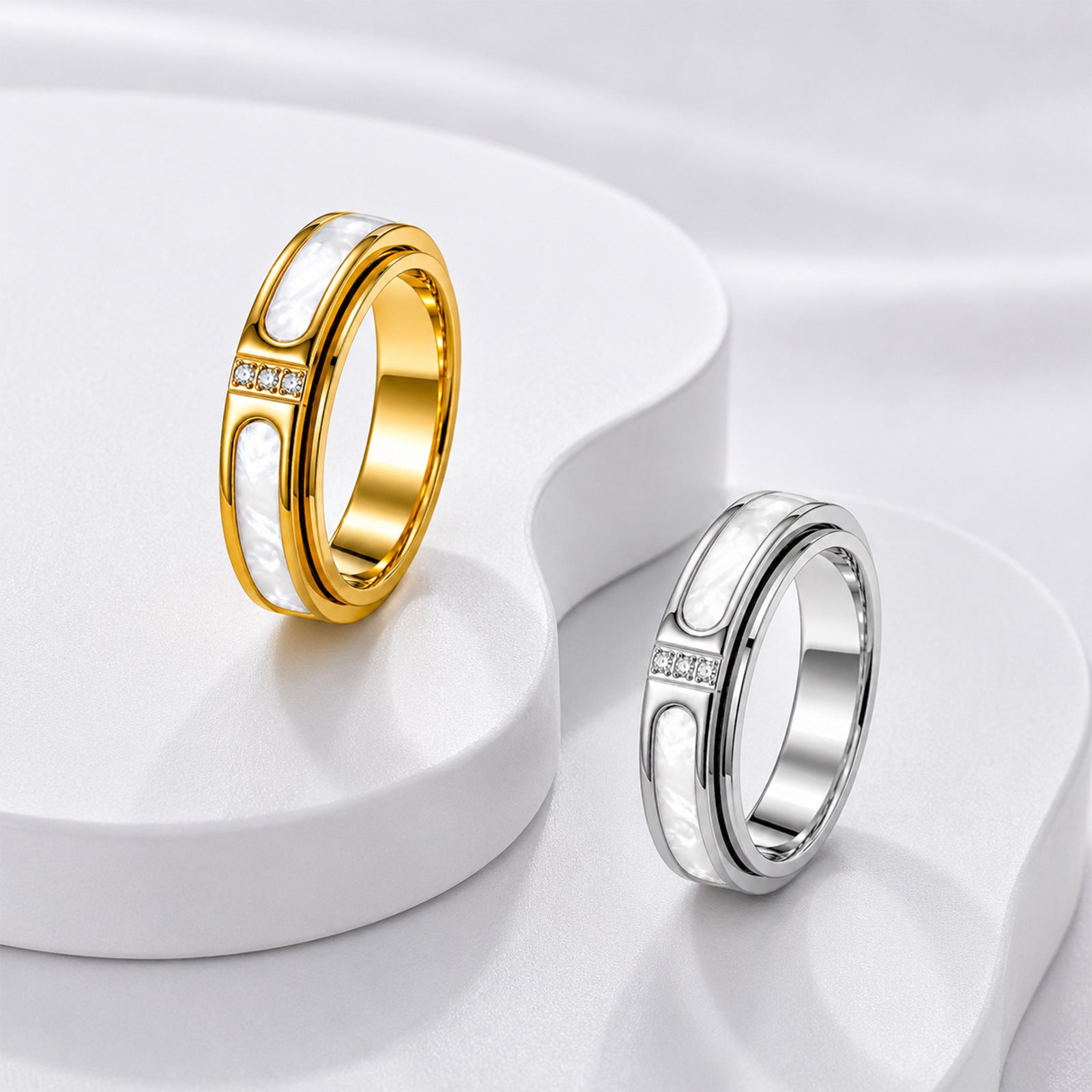 Wholesale White Shell Rotating Inlaid Ring Stainless Steel Gold Plated Fashion Accessory