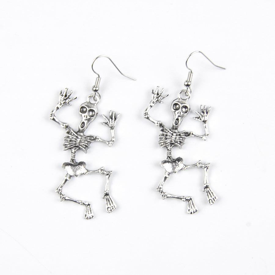 Wholesale Zinc Alloy Antique Silver  Skull Pendant Earrings For Women Party Chic Jewelry Accessory