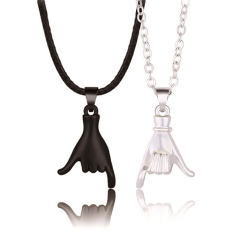 Wholesale  hook couple pendant design sense Valentine's Day necklace