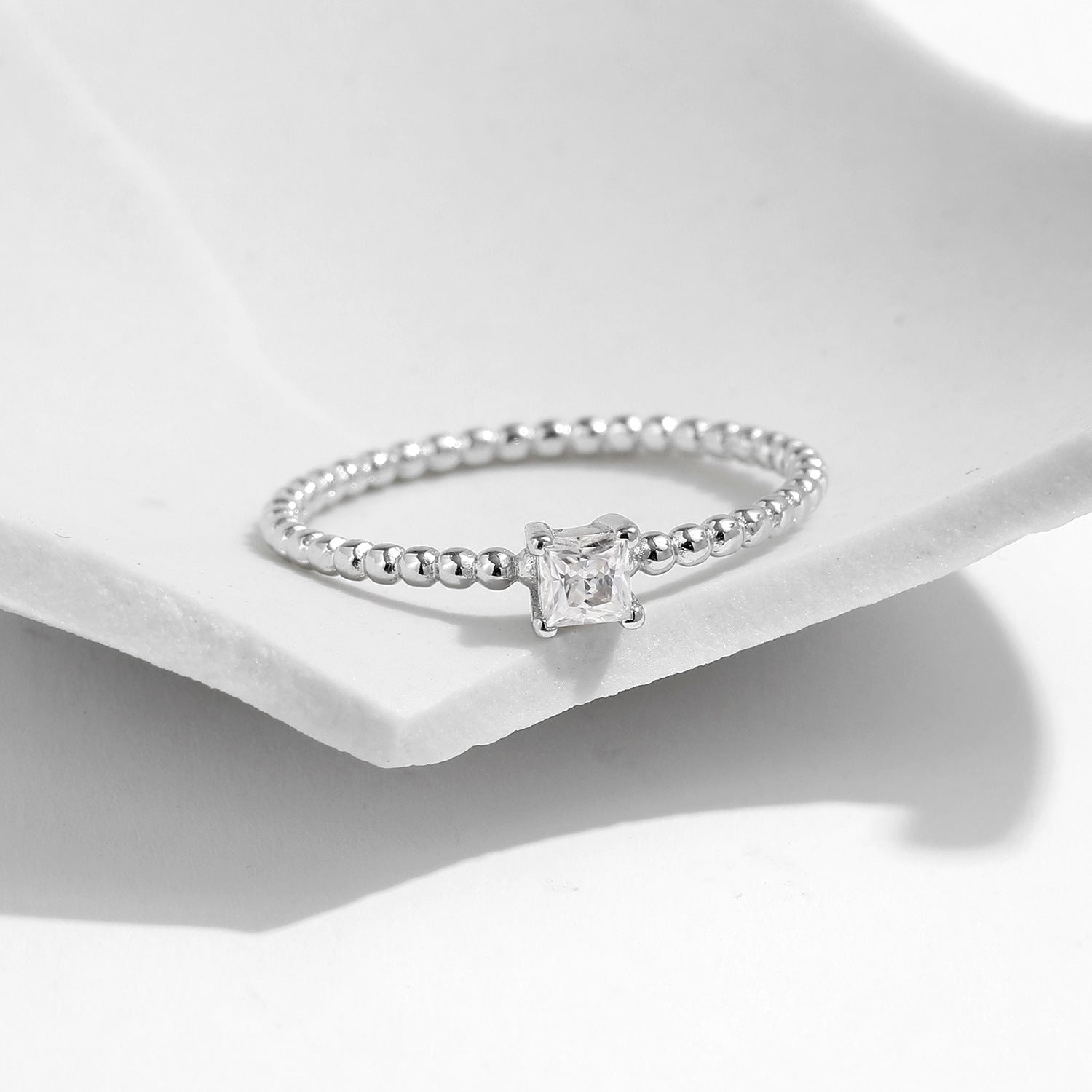 Wholesale Diamond s925 Silver Personalized Simple Single Diamond Ring