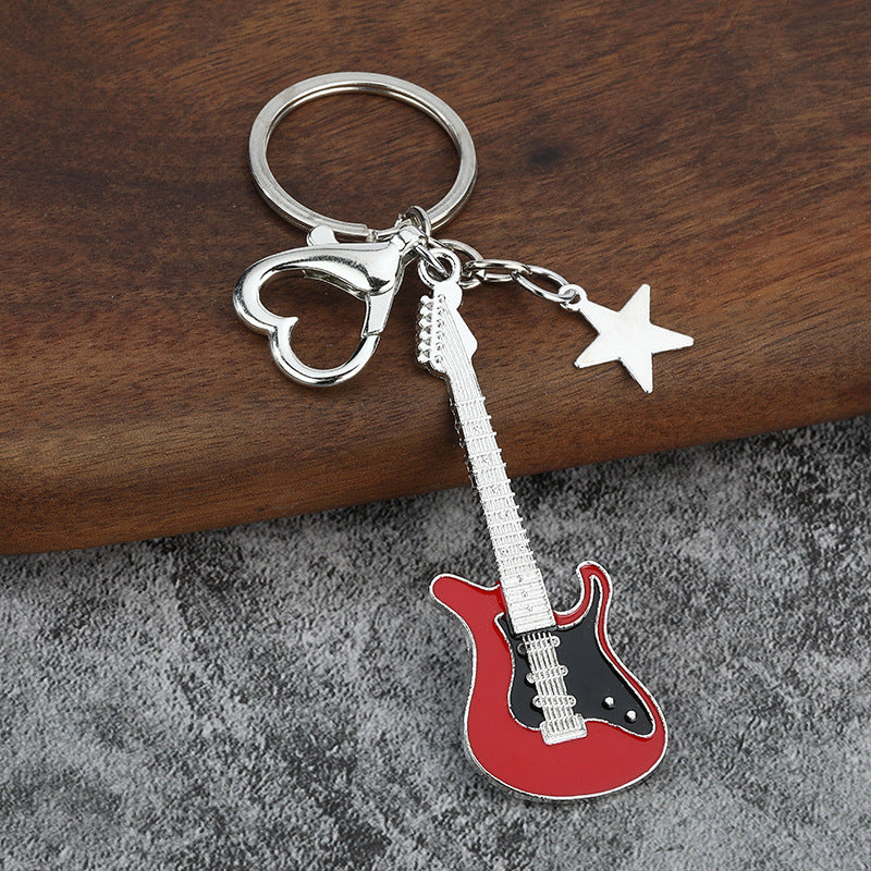 Wholesale Electroplating color-retaining oil-dripping guitar keychain