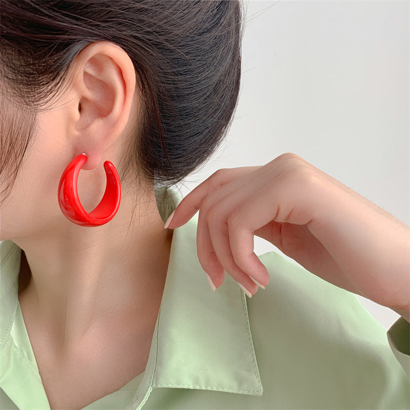 Wholesale Acrylic Vintage C Shape Geometric Earrings