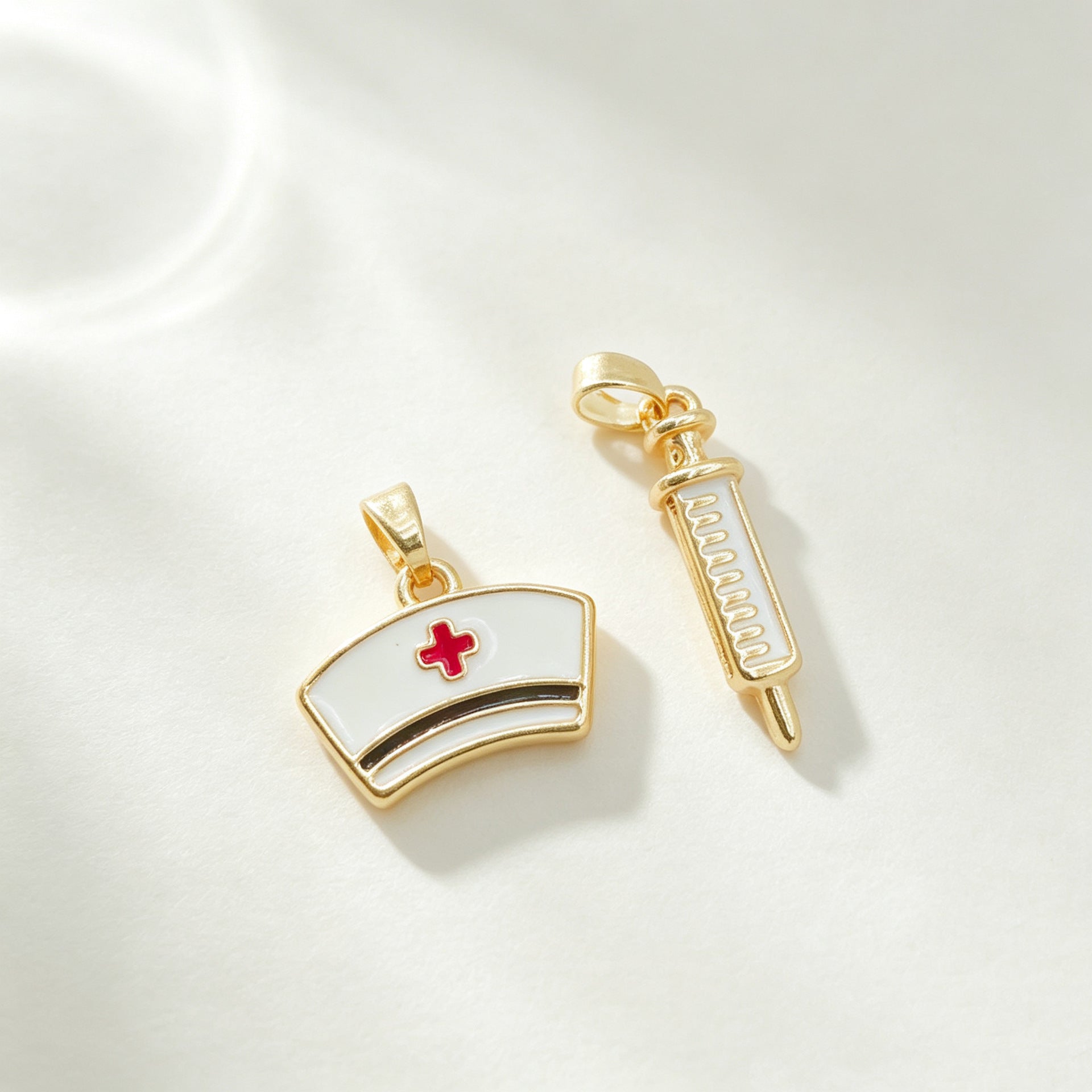 Wholesale 18K Gold Plated Copper Nurse Pendant Necklace,  Syringe and Nurse Cap Design,  Fashion Accessory for Women