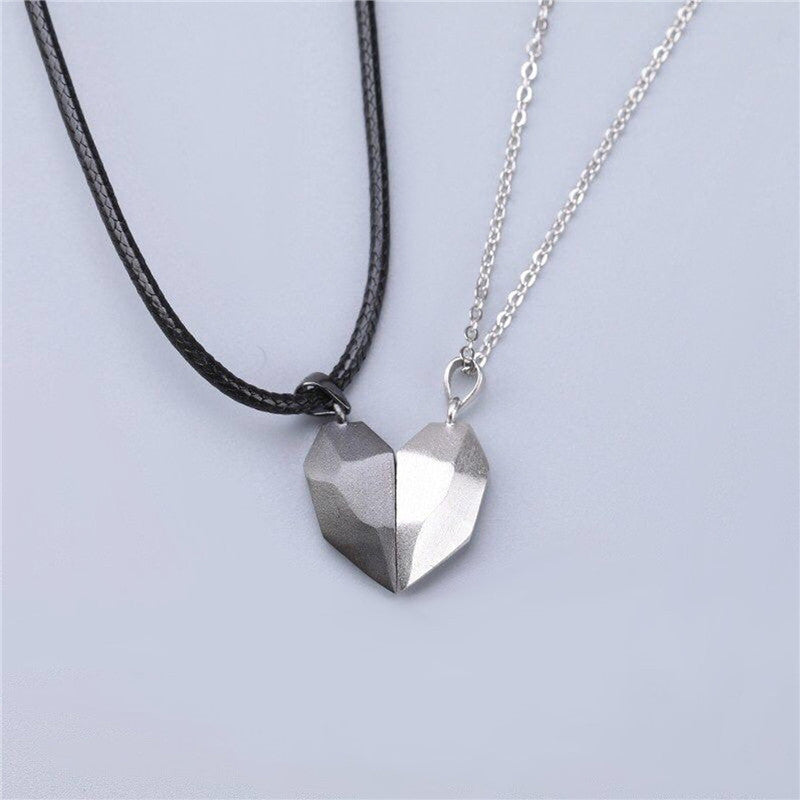 Wholesale Love Magnetic Wishing Stone Spliced Alloy Clavicle Chain Choker Necklace ACC-NE-JiuS001
