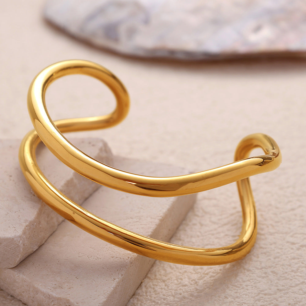 Wholesale  Exaggerated Stainless Steel Line Opening Bracelet