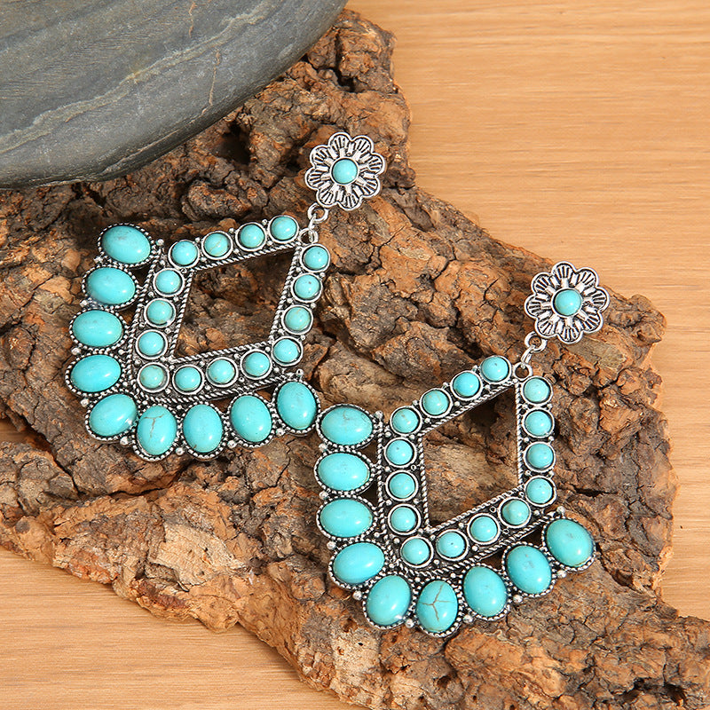 Wholesale  retro triangle rhombus pumpkin flower stud earrings