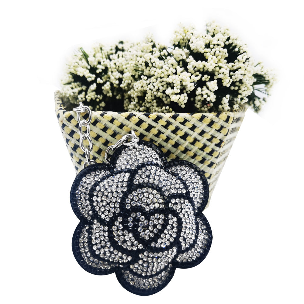 Wholesale hot drill hot figure plum blossom diamond keychain