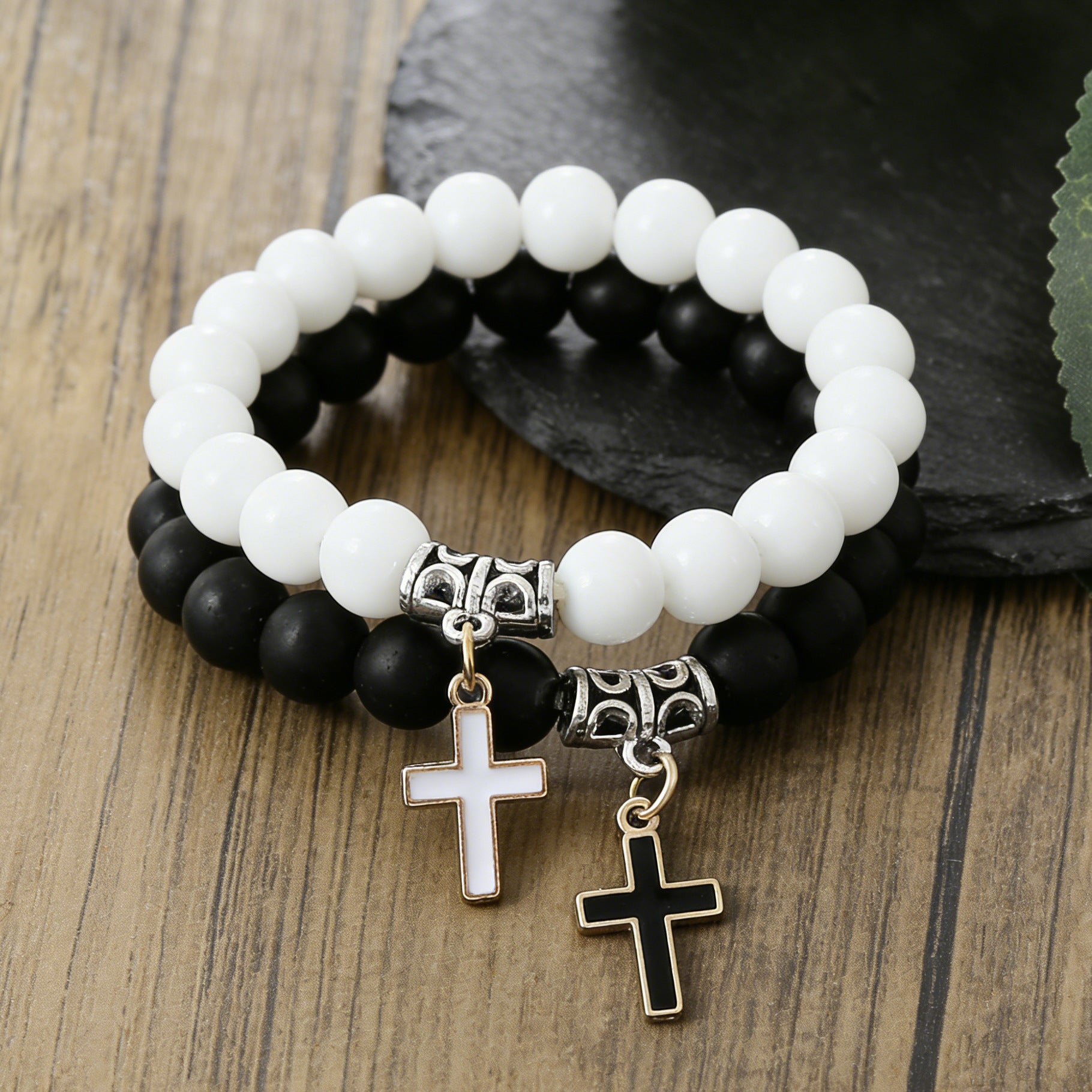 Wholesale Natural Stone Couple Bracelet Set With Cross Pendant Fashion Elastic Bead Bracelets Wedding Gift Boutique Resale