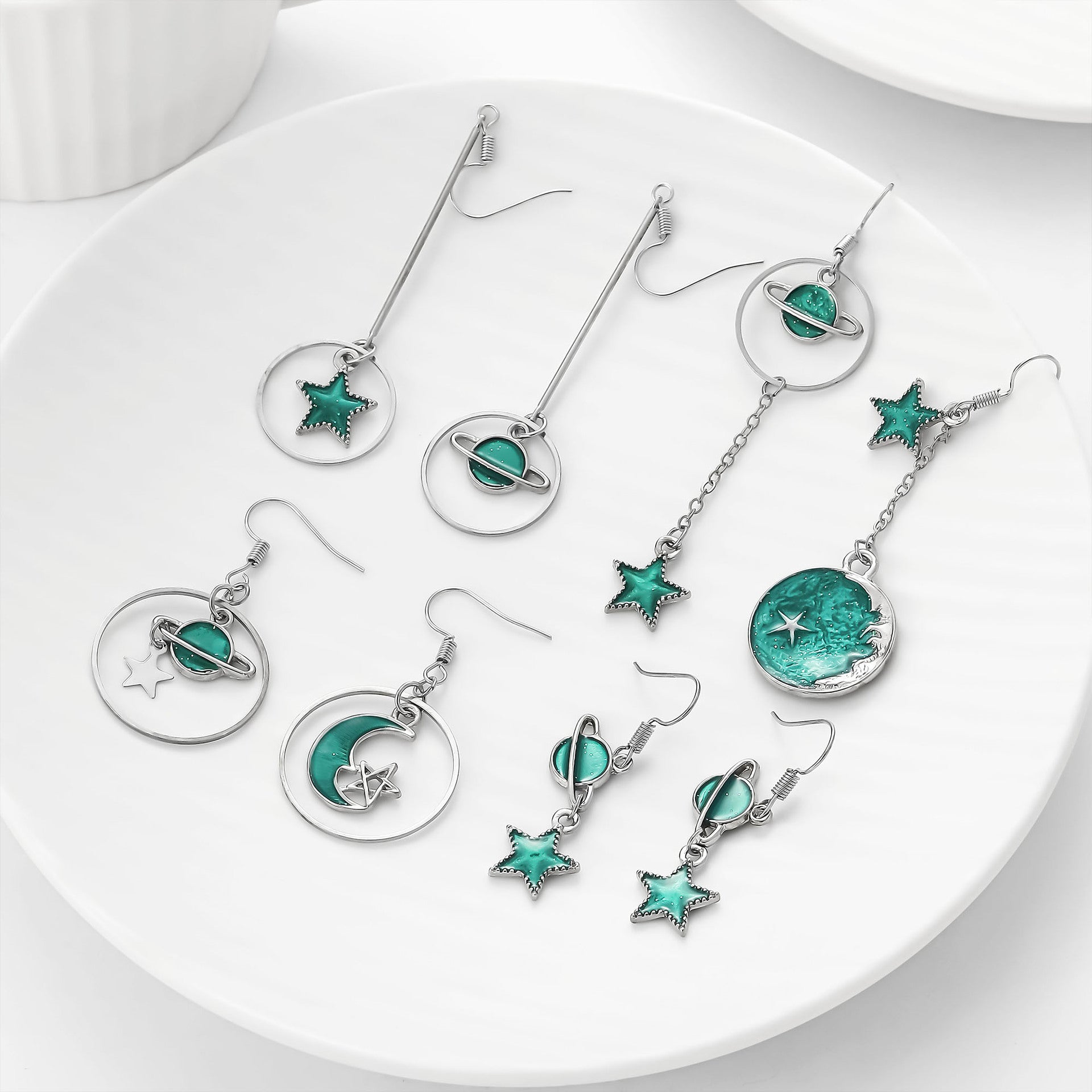 Wholesale 4pcs/set Fashionable oil drop star moon shape planet asymmetrical earrings