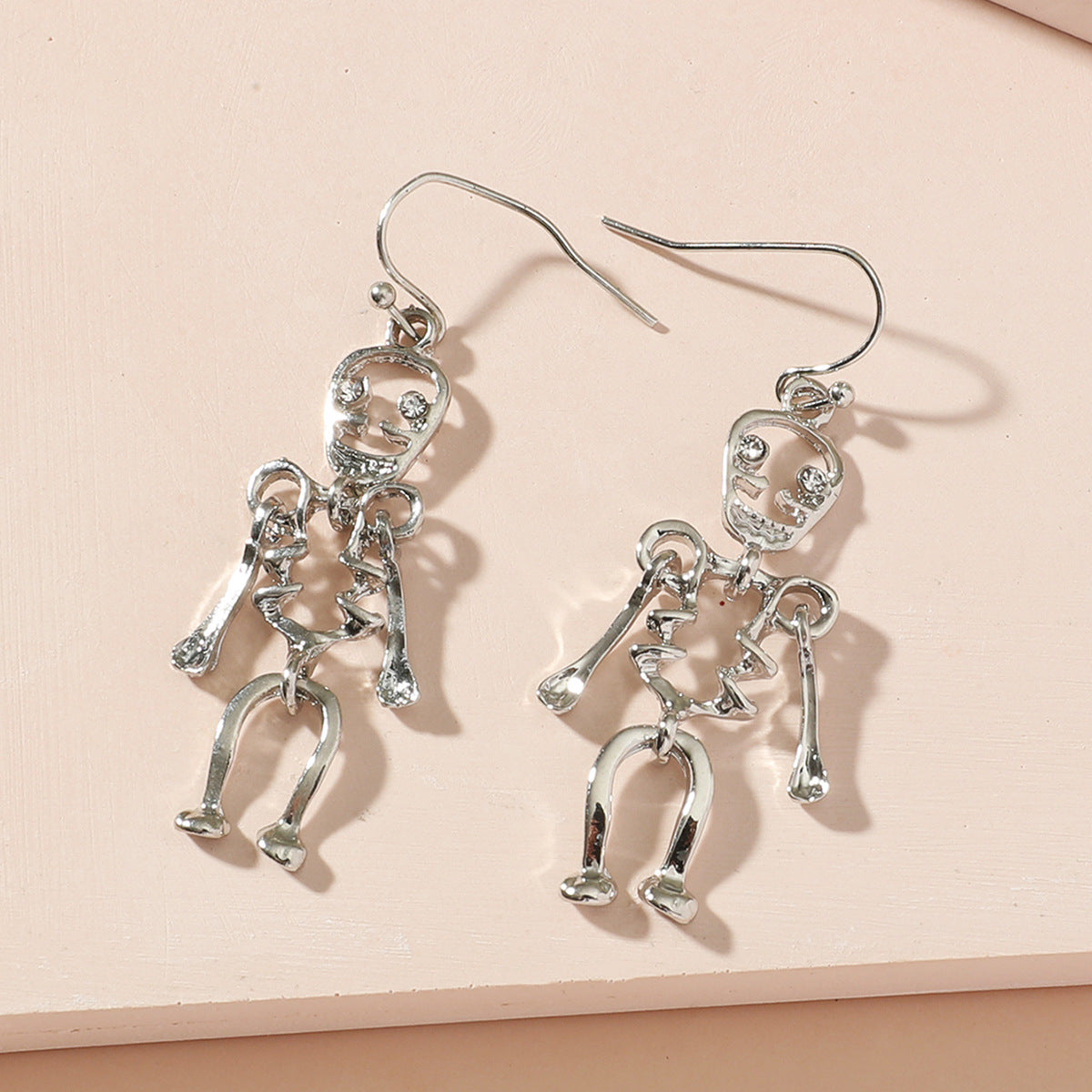 Wholesale Halloween series funny  skull earrings exaggerated fun pumpkin bat earrings