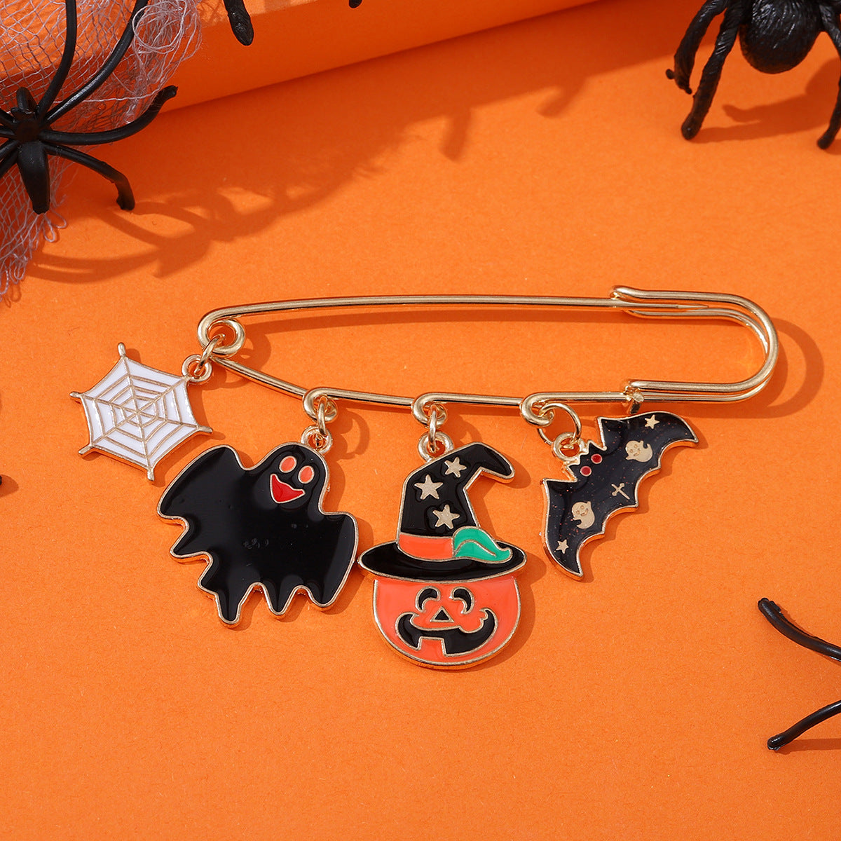 Wholesale  ghost face pumpkin ghost web gothic brooch