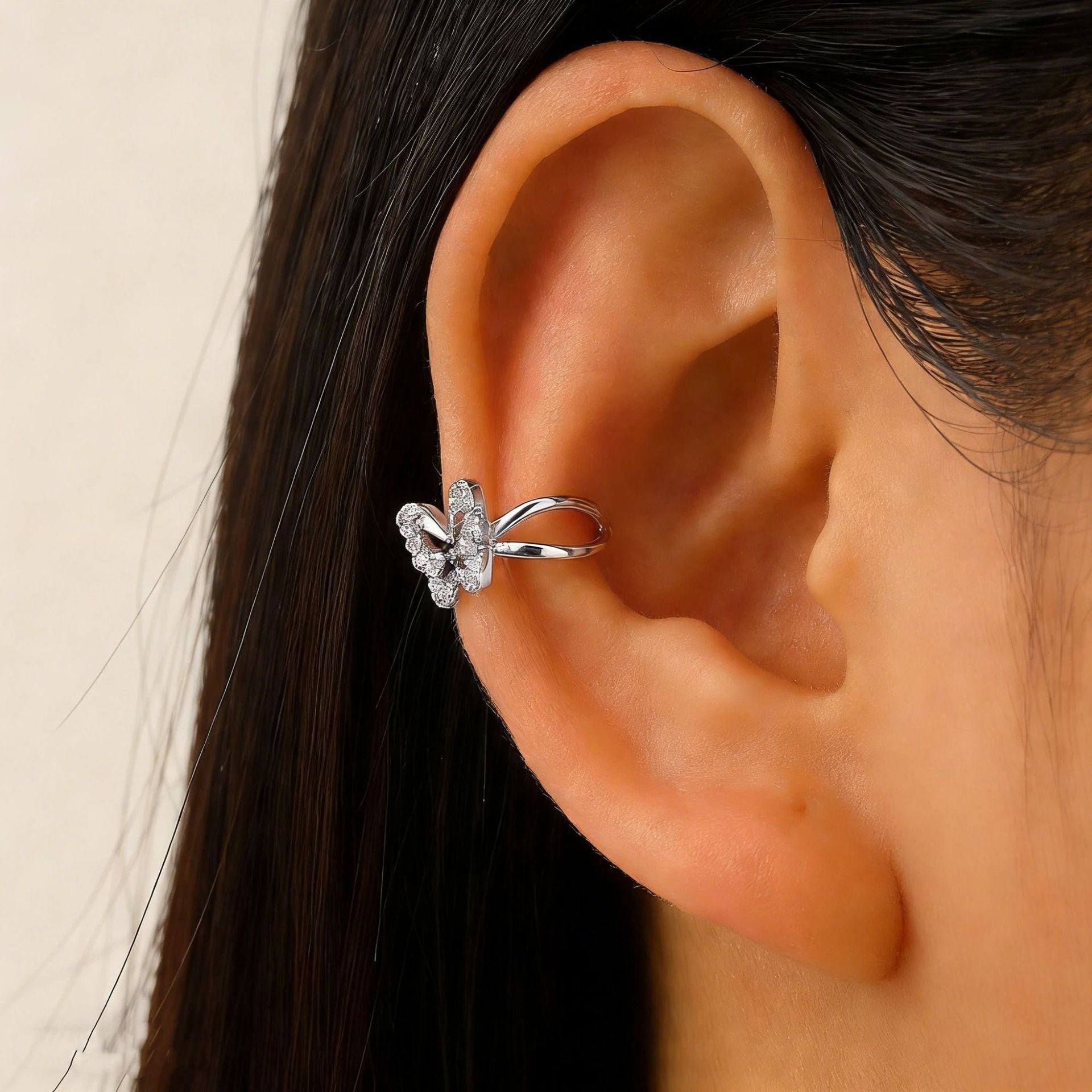 Wholesale Trendy Butterfly Ear Cuff For Women Copper Zirconia Ear Clip No Piercing Earring Boutique Jewelry Accessory