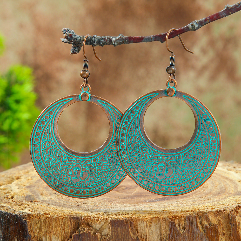 Wholesale Bohemian Hollow Geometric Retro Vintage Alloy Earrings for Everyday Wear or Gift