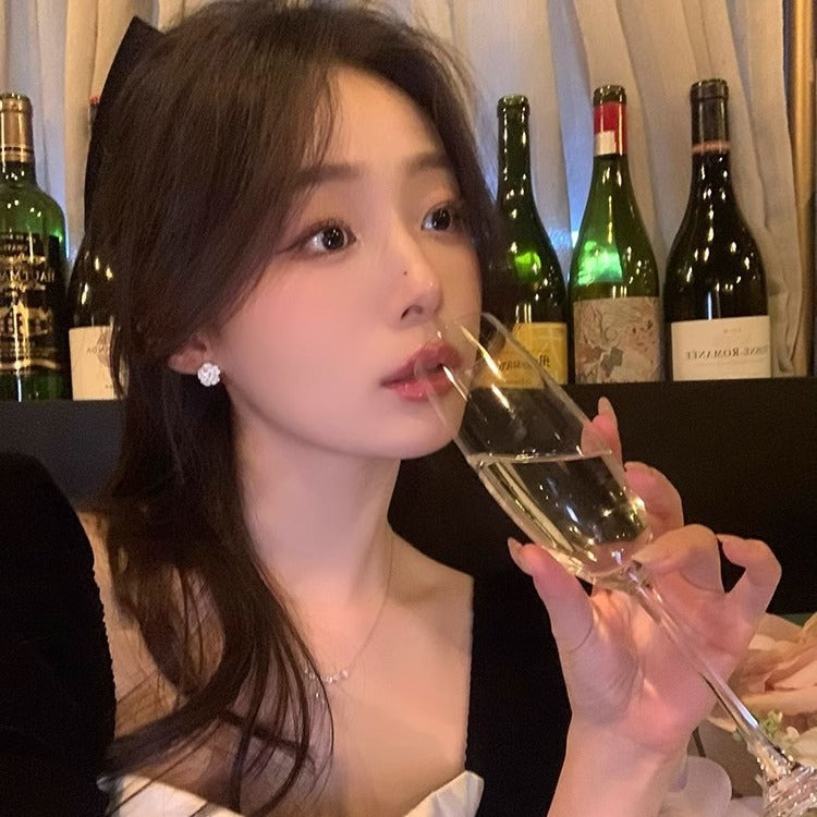 Wholesale Camellia Light Luxury Earrings