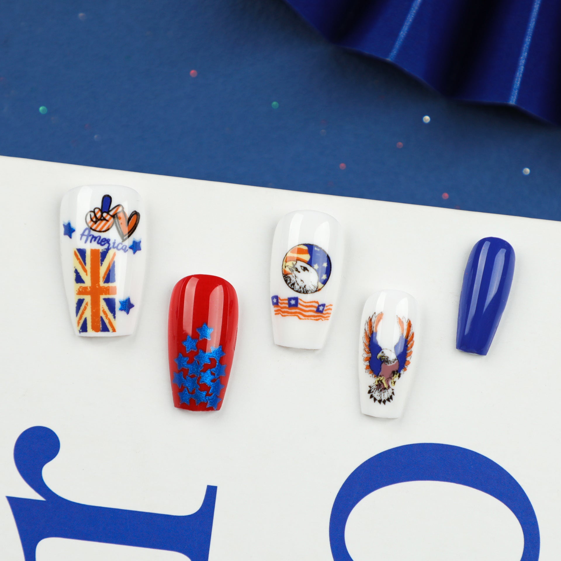 Wholesale 24 Pieces/box American Independence Day Short Wearable Press-on Nails Kits ACC-NS-LeFan007