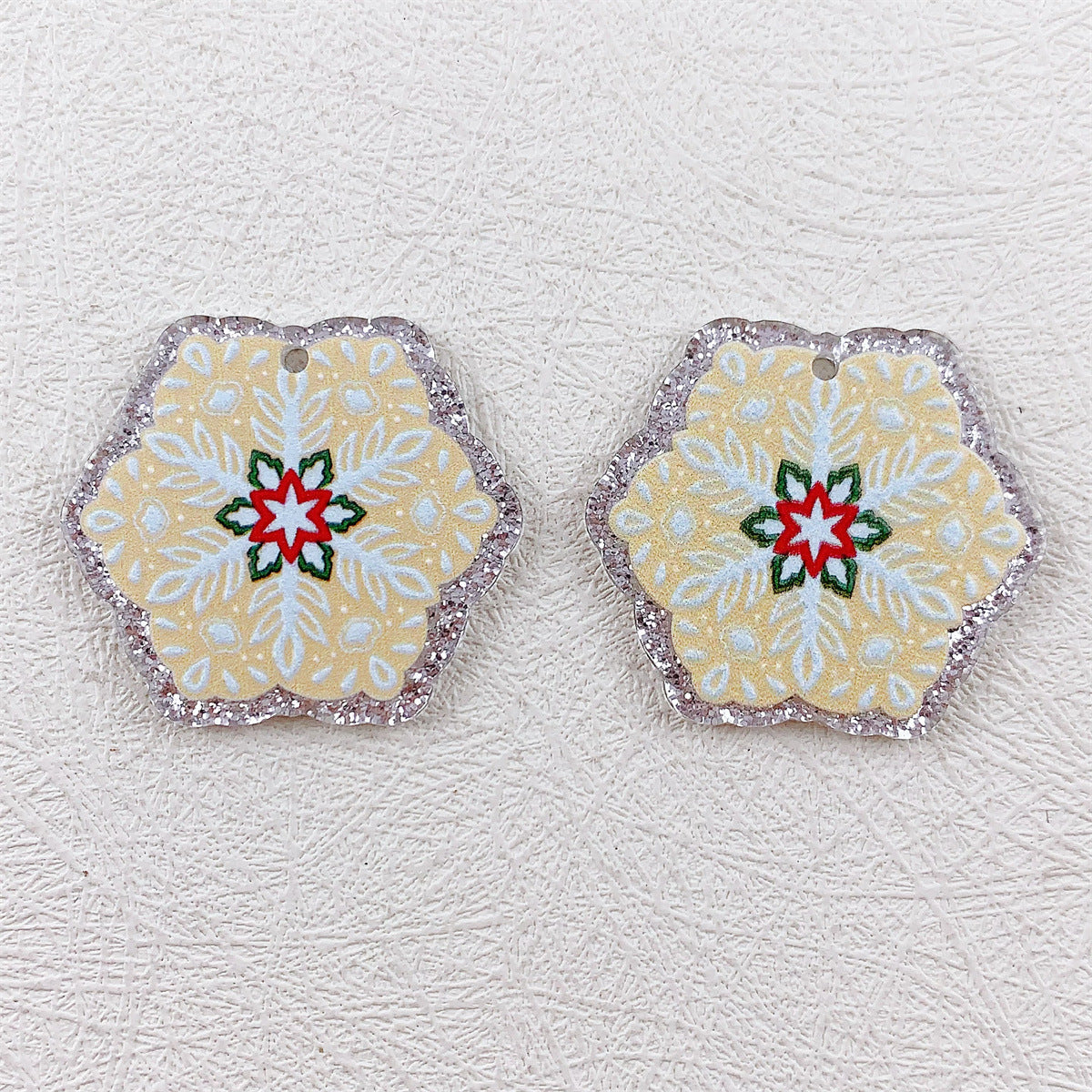 Wholesale 10pcs  Acrylic Print Color Christmas Tree  Snowman  Pendant