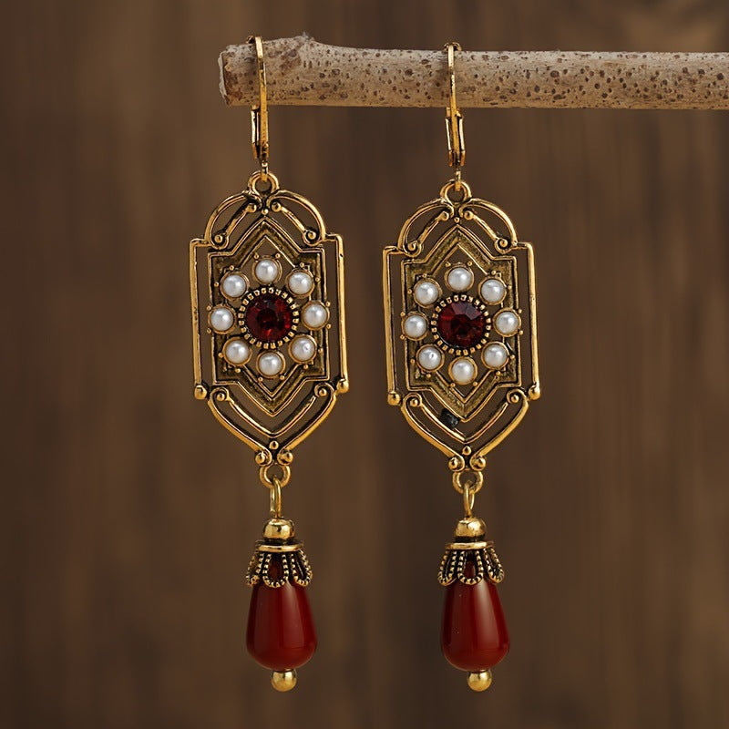 Wholesale Retro Flower Fashion Earrings