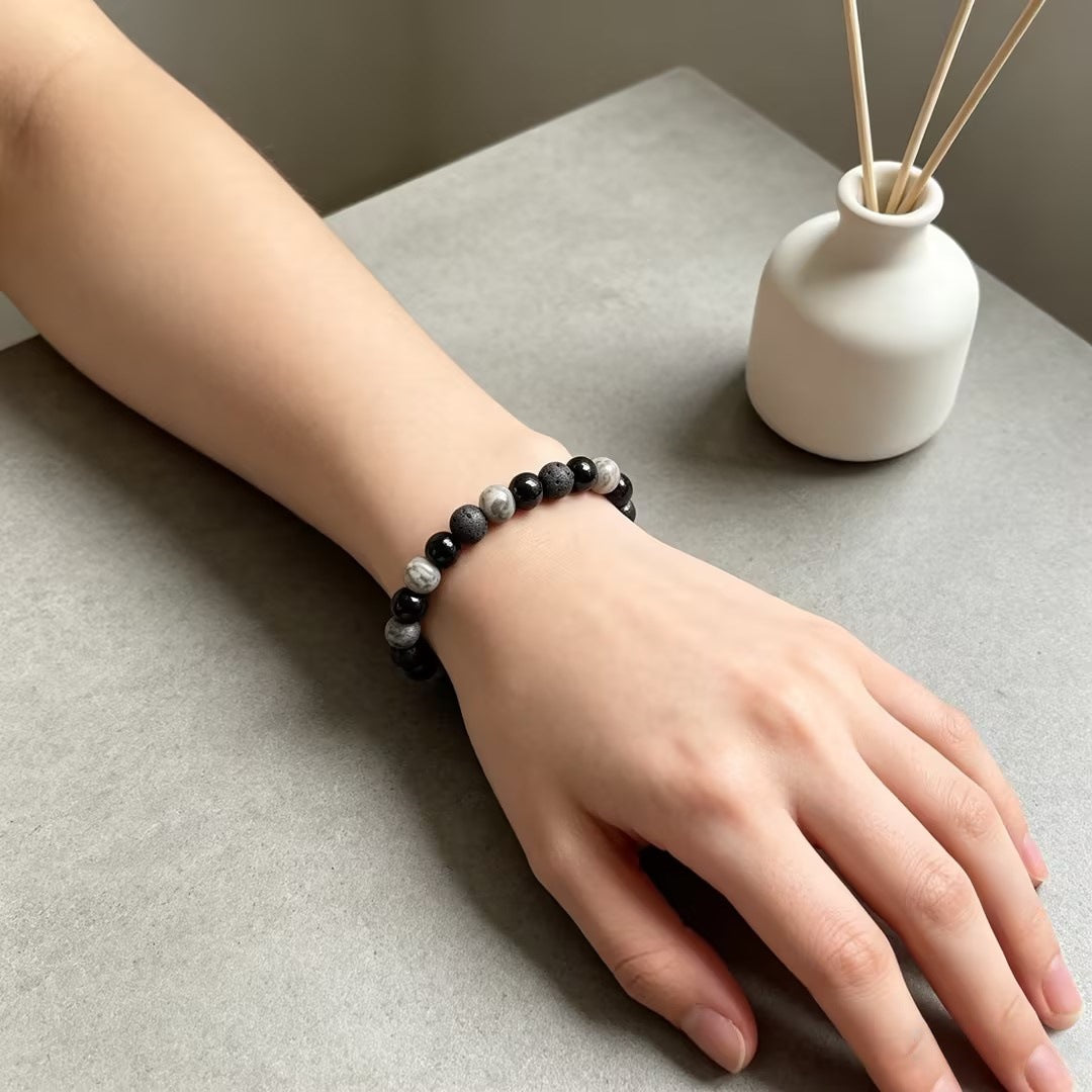 Wholesale Geometric Black Natural Stone Bracelet Unisex Crystal Volcanic Rock Beaded Jewelry Accessory Gift For Boutique Resale