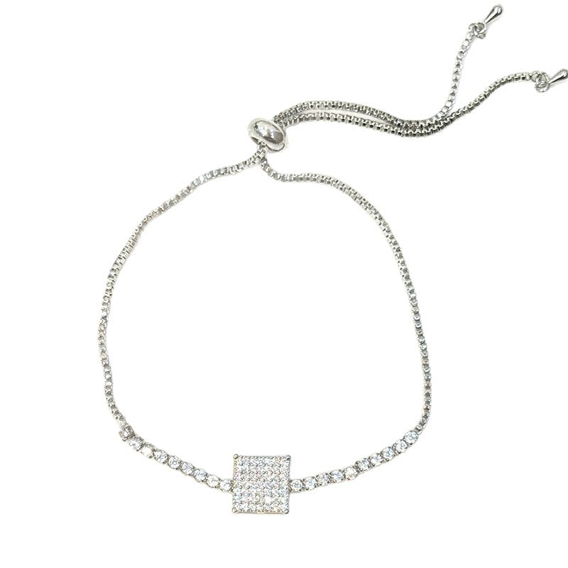 Wholesale Light Luxury Style Square Flower Diamond Bracelet