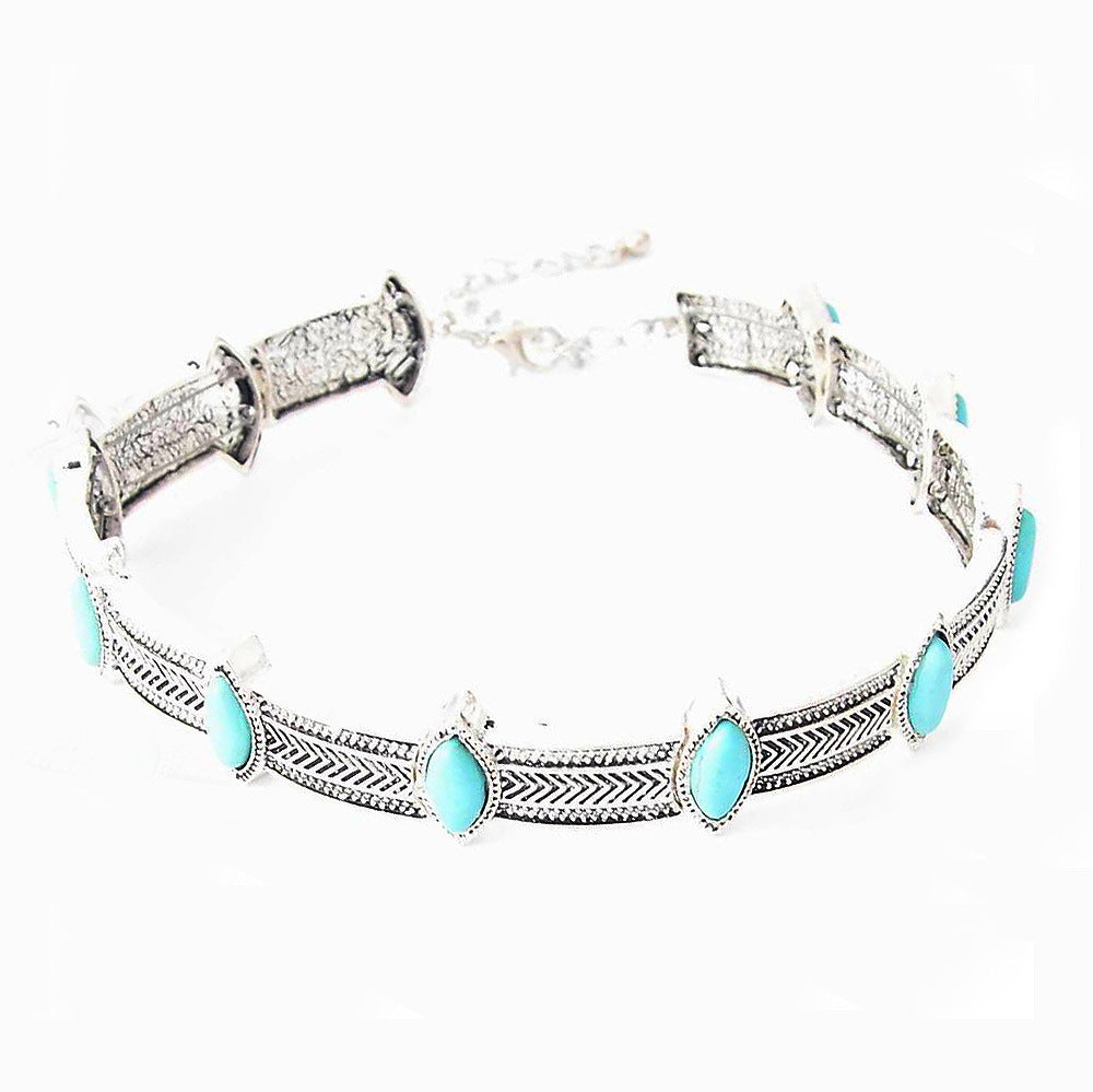 Wholesale Bohemian Vintage Turquoise Inlay Alloy Necklace Fashion Accessory