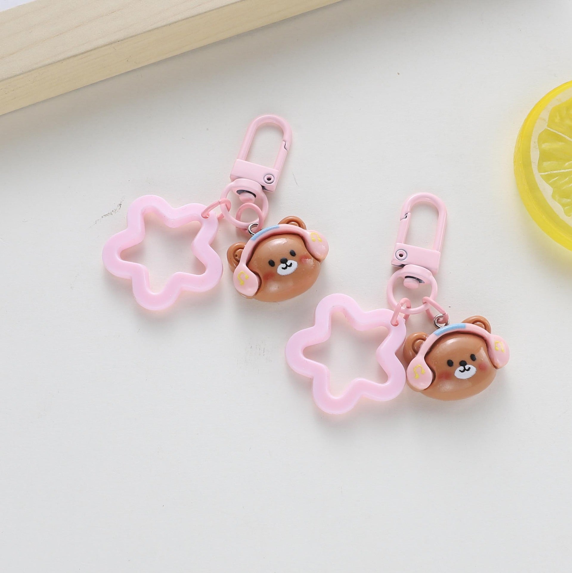 Wholesale Animal Flower Keychain