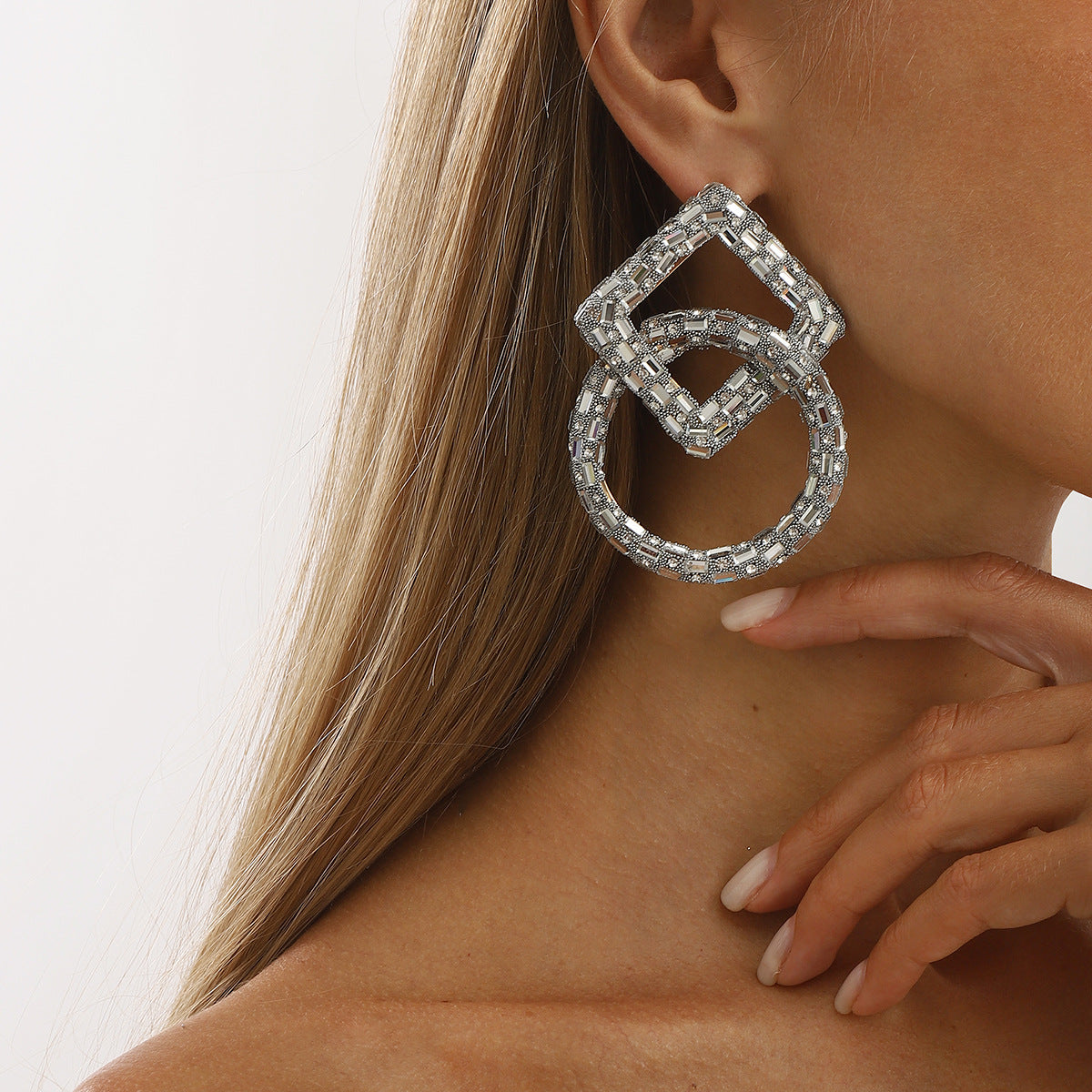 Wholesale new style personalized full diamond earrings Creative design geometric trend earrings