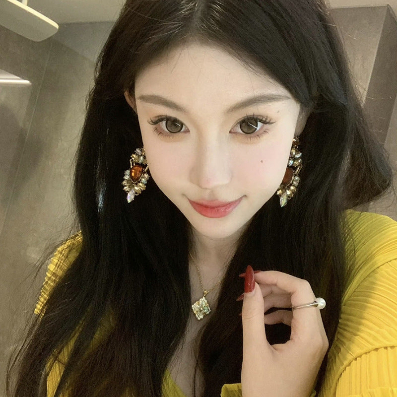 Wholesale crystal ethnic style water drop earrings