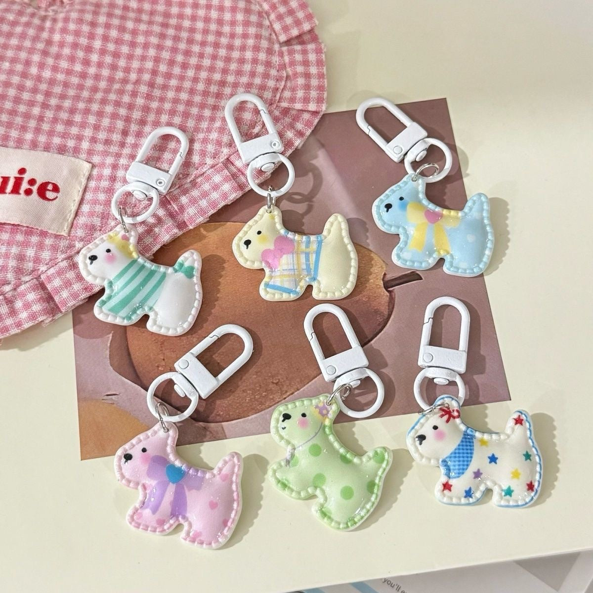 Wholesale Plastic Resin Cartoon Little Animal Keychain Bag Charm - Cute Bear Pig Keyring for Backpack Student Gift