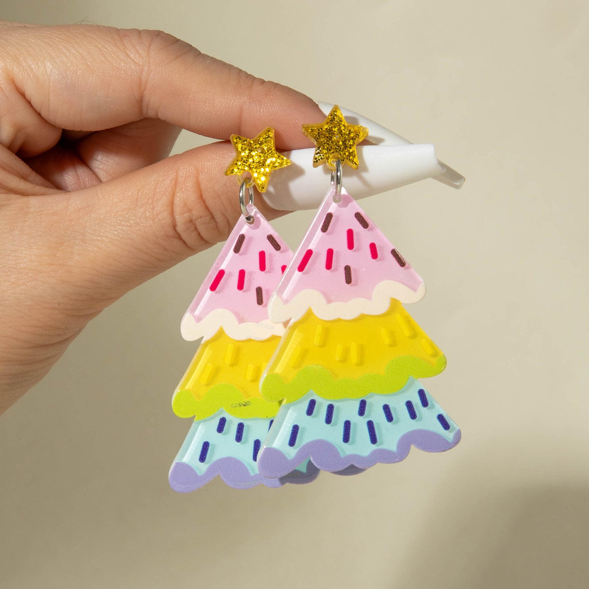 Wholesale Christmas   sequined acrylic earrings