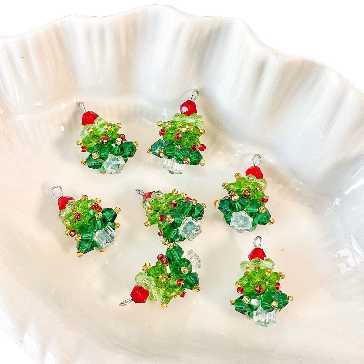 Wholesale Winter Christmas Tree Stained Glass Pendant