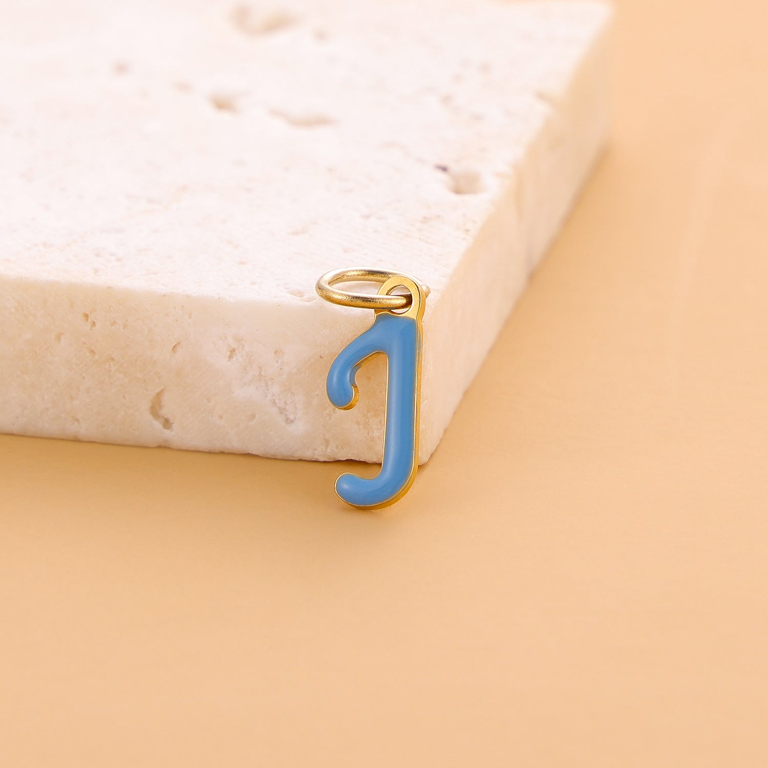 Wholesale Colorful 26 English letter pendant oil drop titanium steel vacuum plating pendant