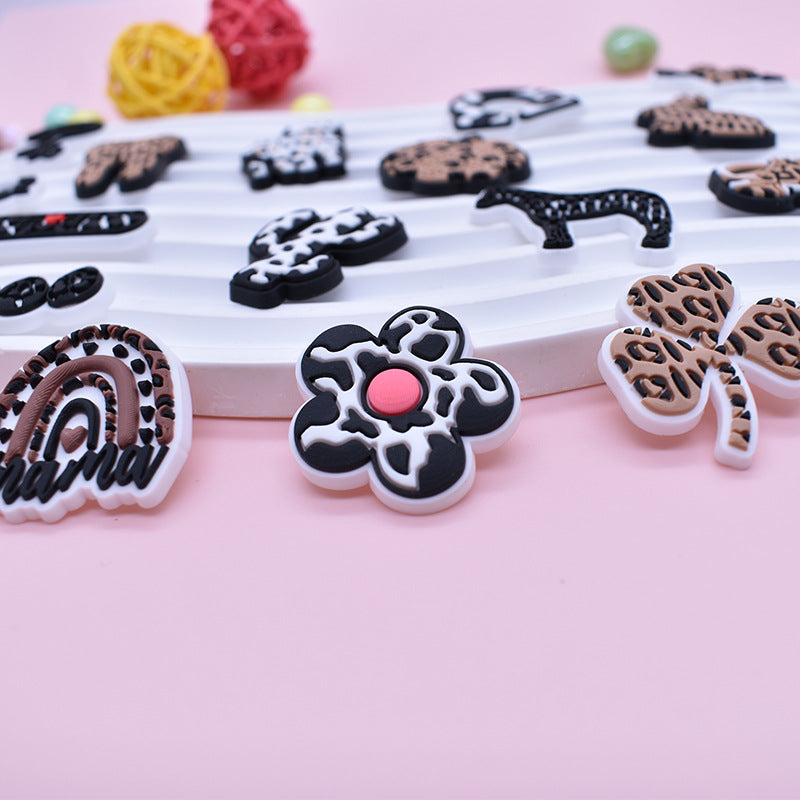 Wholesale Random 100pcs Leopard Series 8/10mm PVC Soft Straw Tube Cap