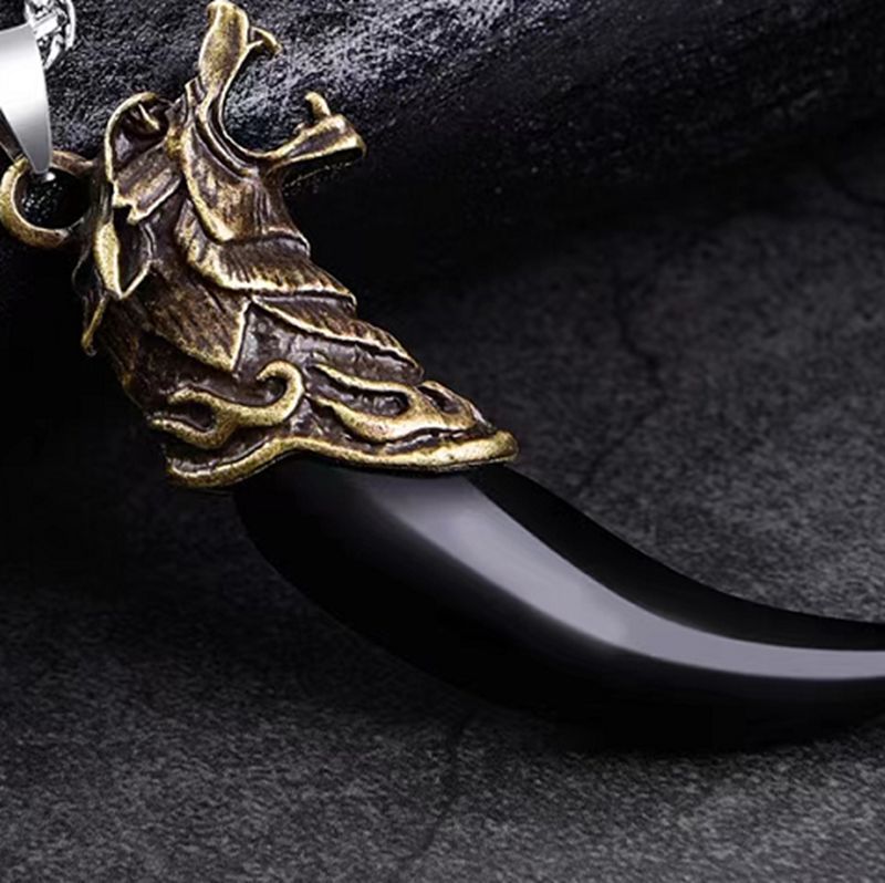 Wholesale wolf tooth pendant  necklace