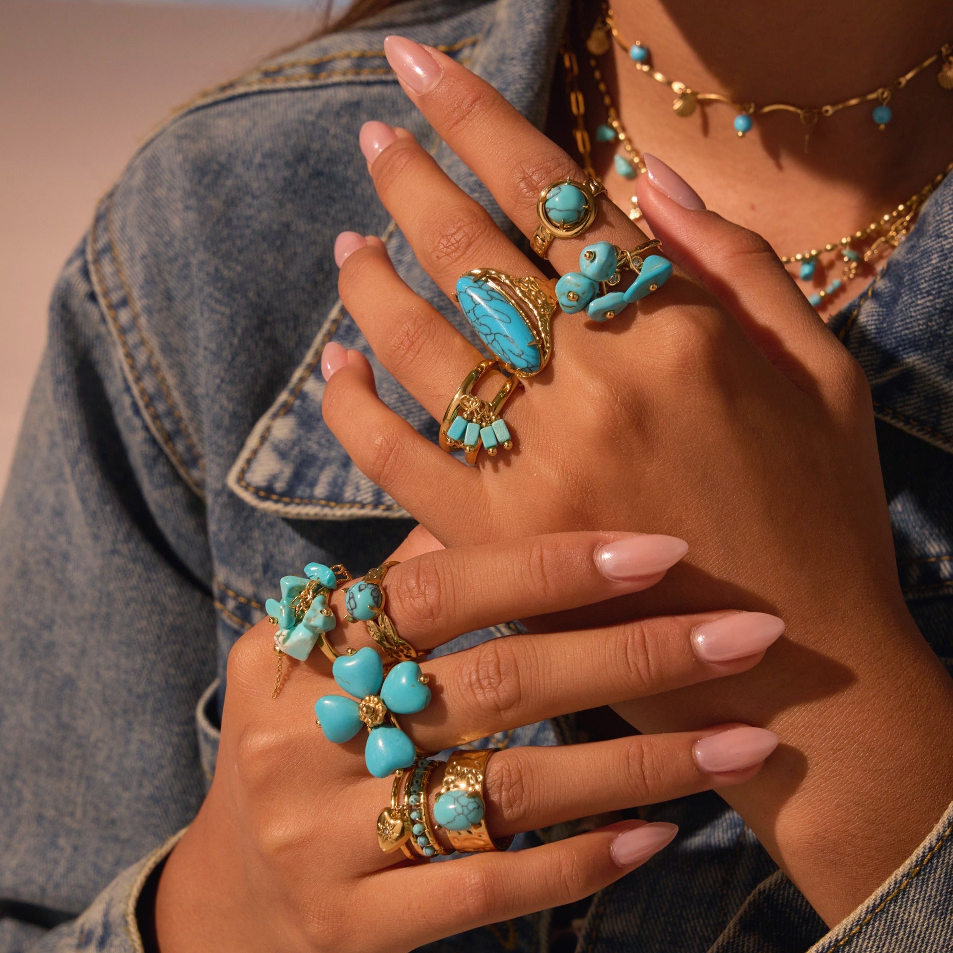 Wholesale Bohemian Luxury Turquoise Natural Stone Necklace and Ring