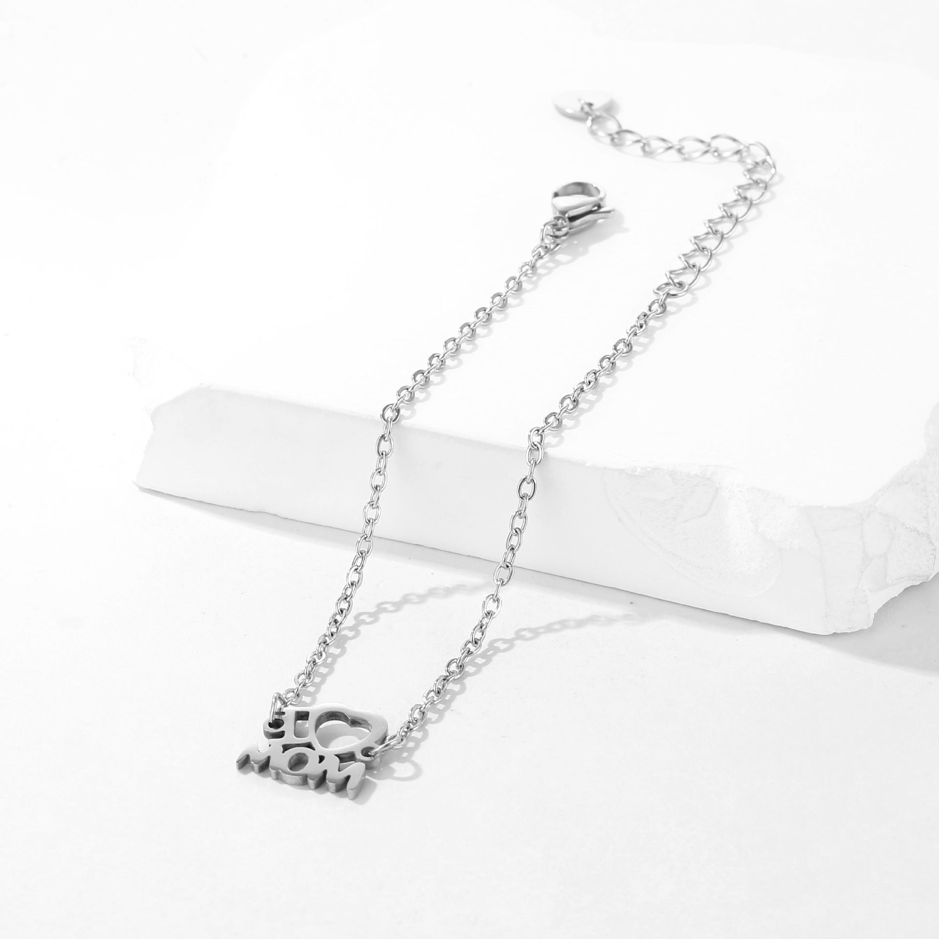 Wholesale Titanium Steel I Love Mom Mother's Day Stainless Steel Bracelet ACC-BT-MinM002