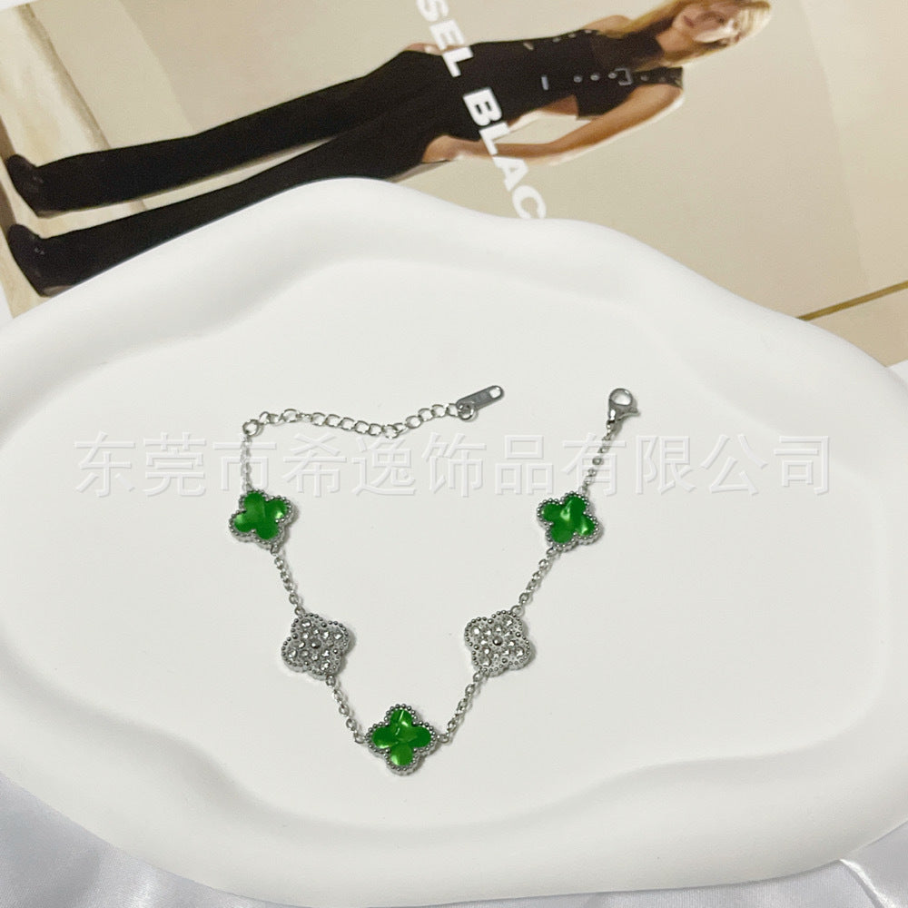 Wholesale Trendy Four-Leaf Clover Rhinestone Bracelet Titanium Steel Jewelry for Office Ladies Everyday Wear Gift
