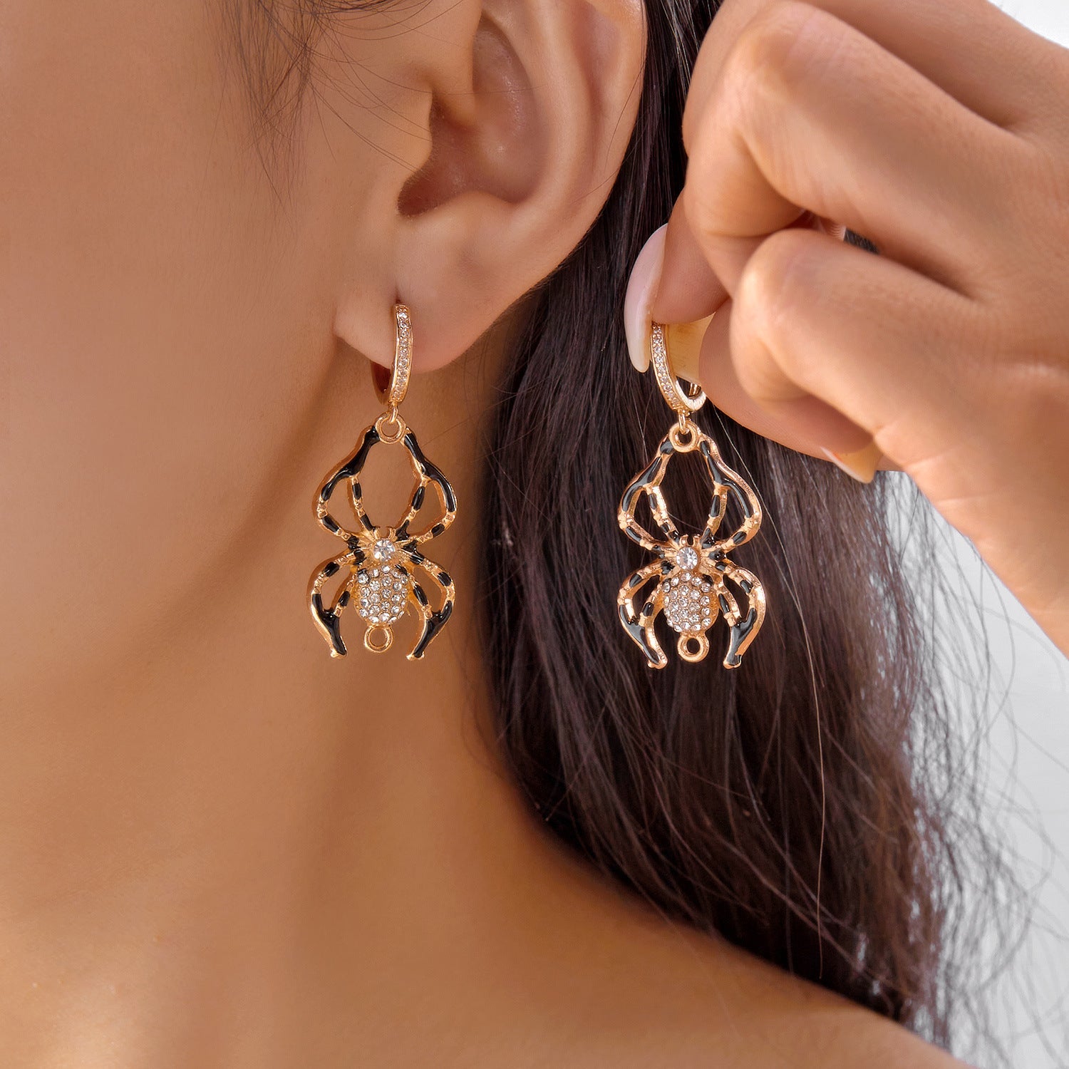 Boucles d'oreilles crâniennes de peinture créative en gros à l'huile