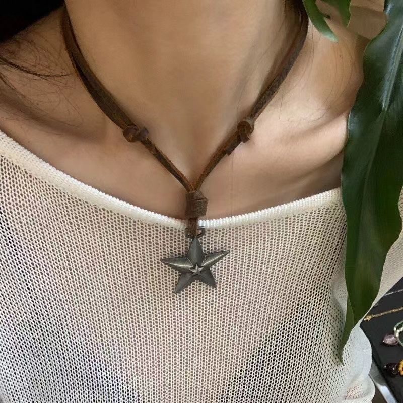 Wholesale Adjustable  Star Pendant Punk Alloy Silver Five-pointed Star Long Necklace